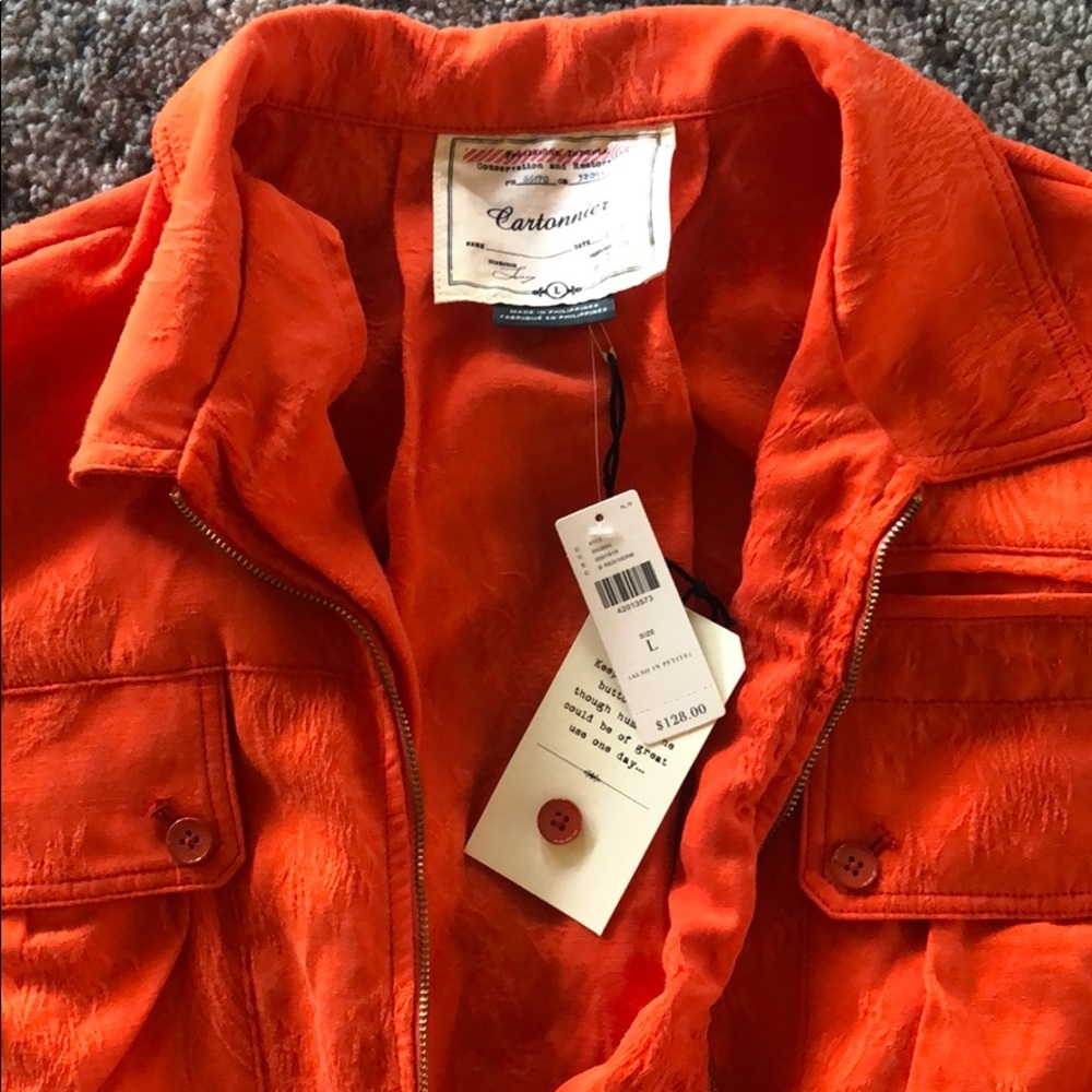 Bomber jacket - Picture 2 of 3